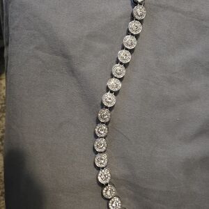 Elegant Silver Bracelet with Crystal Accents